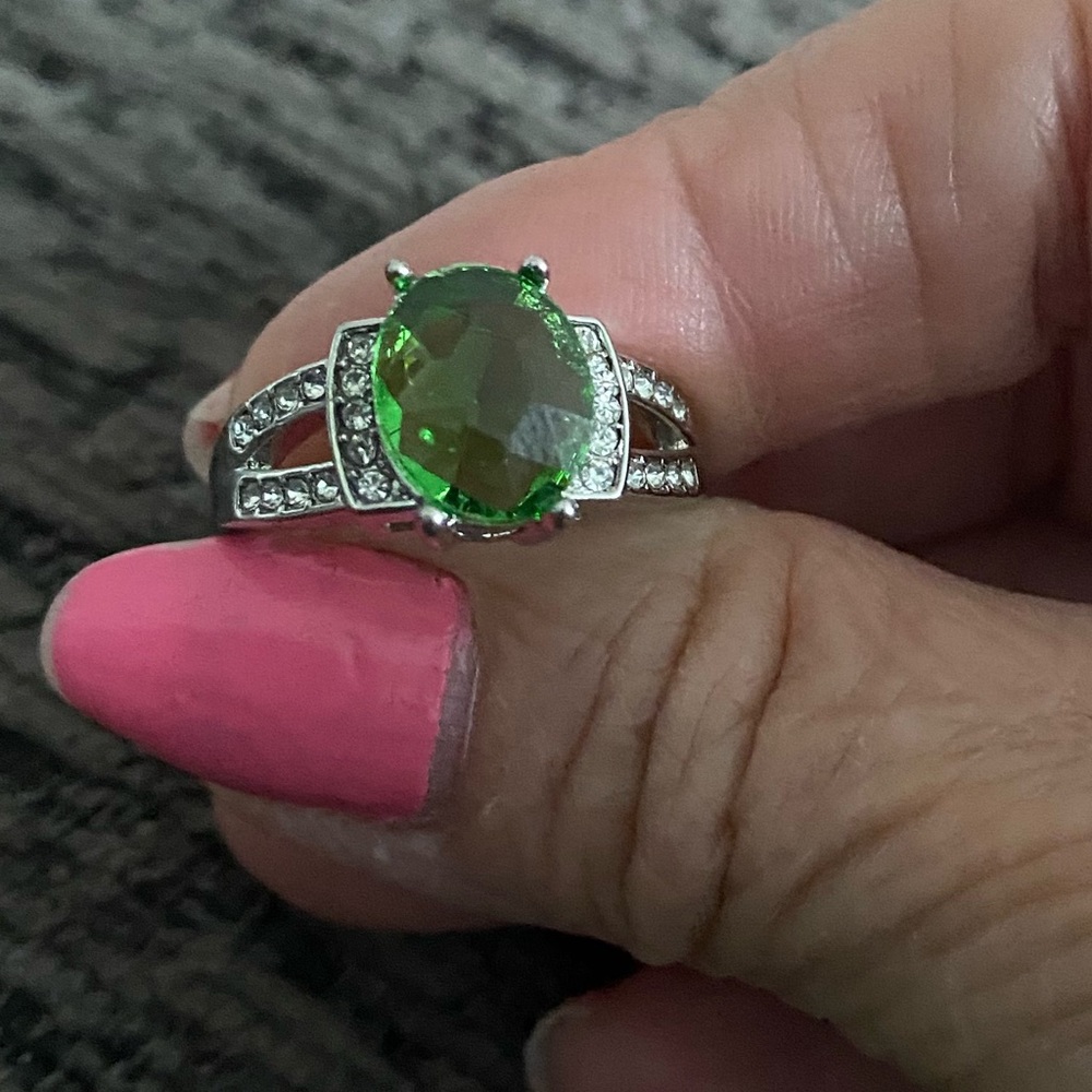 Green Synthetic Cubic Zirconia Cocktail Ring - Silver Plated